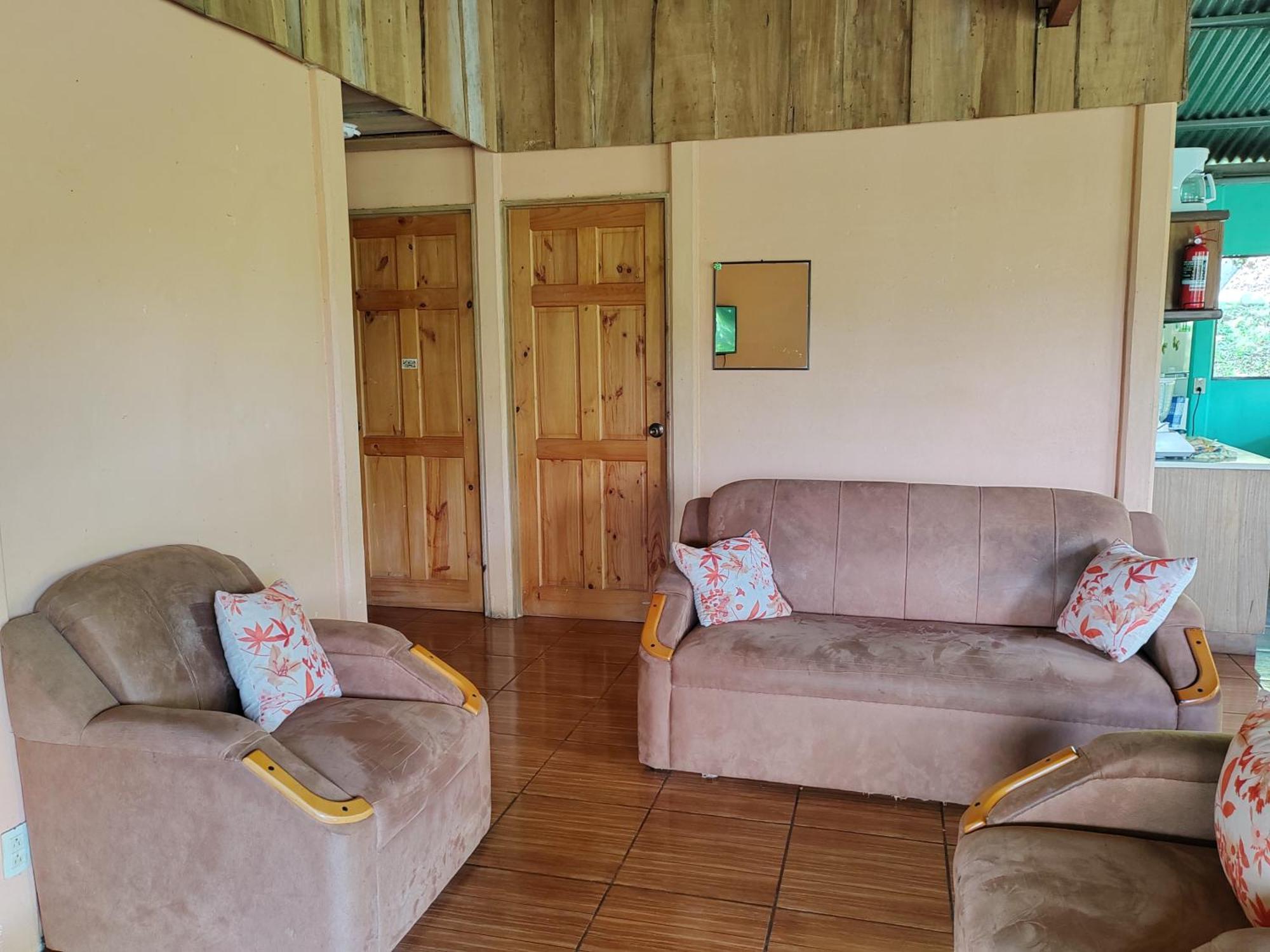 Bella Vista Guest House Turrialba Exterior photo